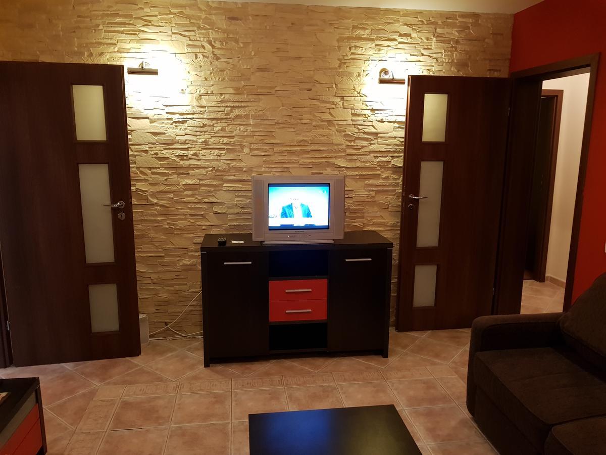 3 Rooms Stefan Cel Mare Bucharest Exterior photo