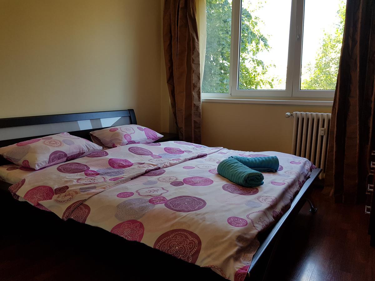 3 Rooms Stefan Cel Mare Bucharest Exterior photo